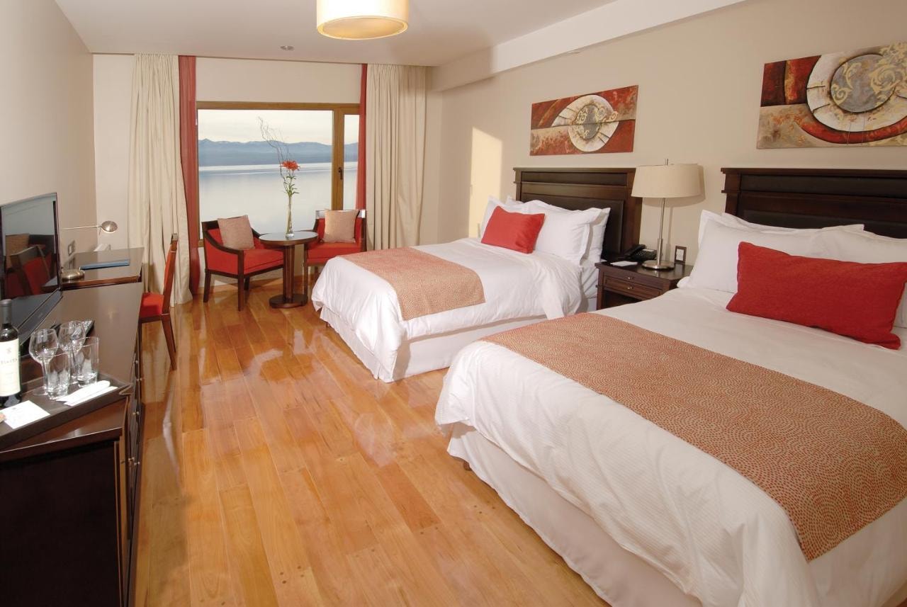 Alma Del Lago Suites & Spa - Imagen 1