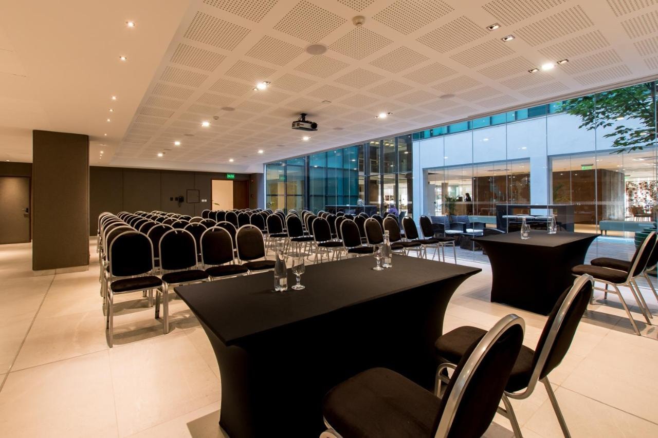 Caseros 248 Hotel - Imagen 4